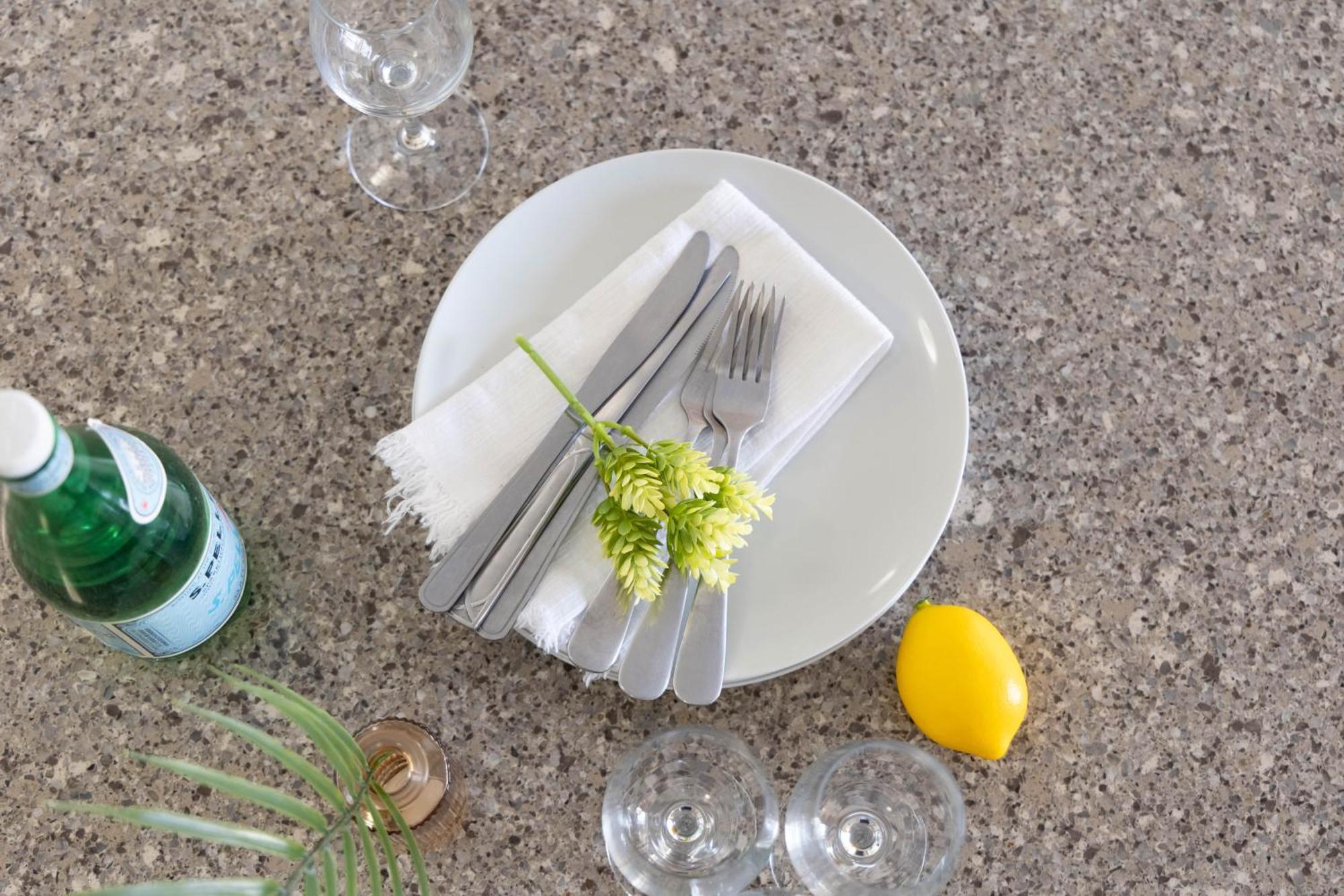 Aloha Vibes With Ocean Views, Near Beach & Parking! Honolulu Esterno foto