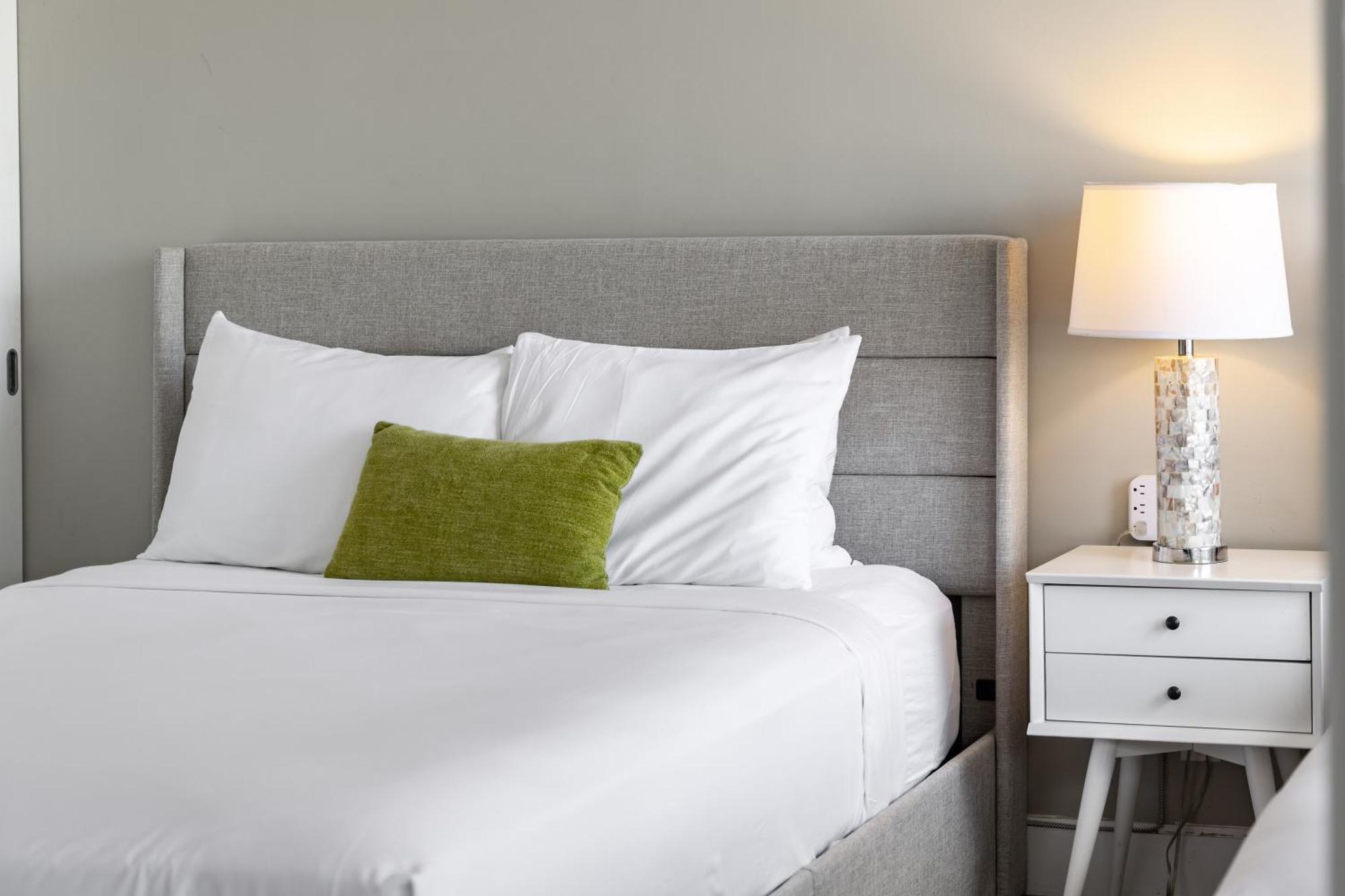 Aloha Vibes With Ocean Views, Near Beach & Parking! Honolulu Esterno foto
