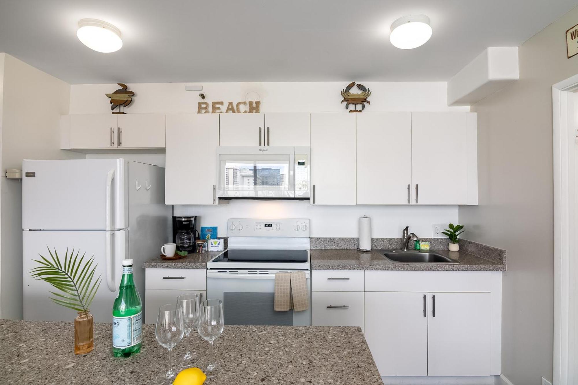 Aloha Vibes With Ocean Views, Near Beach & Parking! Honolulu Esterno foto